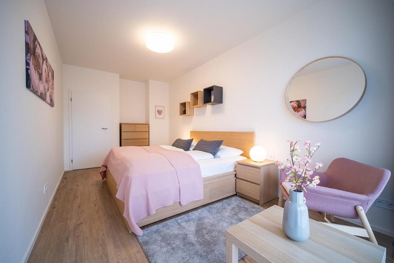 Apartman Lipnoport ลิปโนนัดเวิลตาวู ภายนอก รูปภาพ